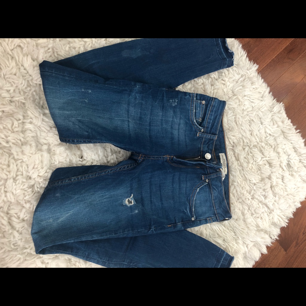 Zara Distressed Jeans
